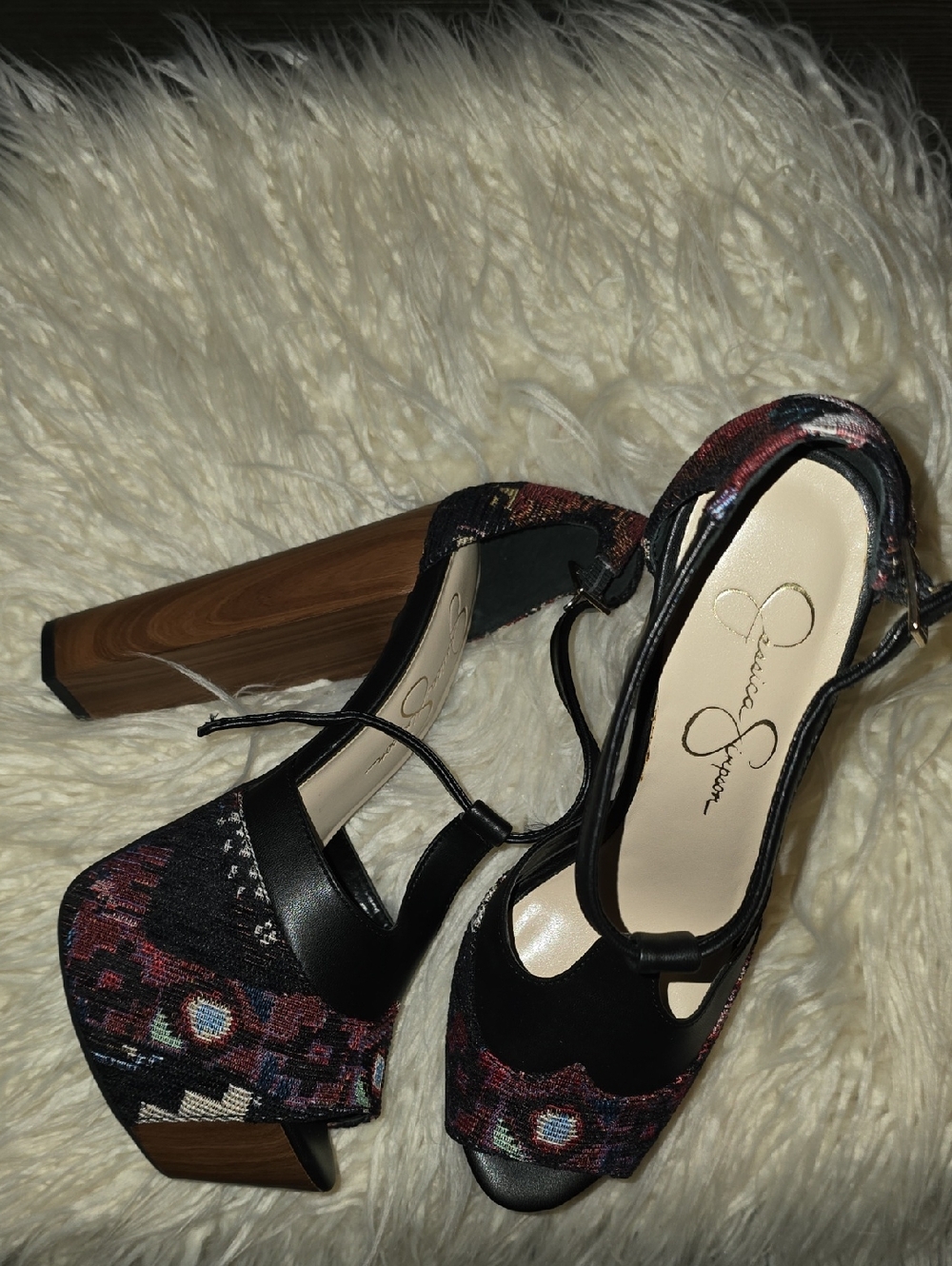 Jessica Simpson Black Floral-Patterned Platform Block Heel Sandals